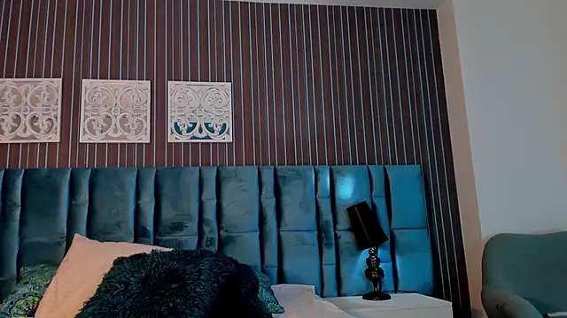 Snapshot of KendalPrince chatting on 04.08.26 KendalPrince online show from 04.08.26