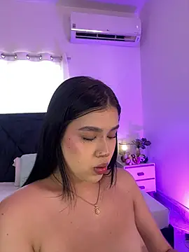 Lily Woodz online show from 06.27.26
