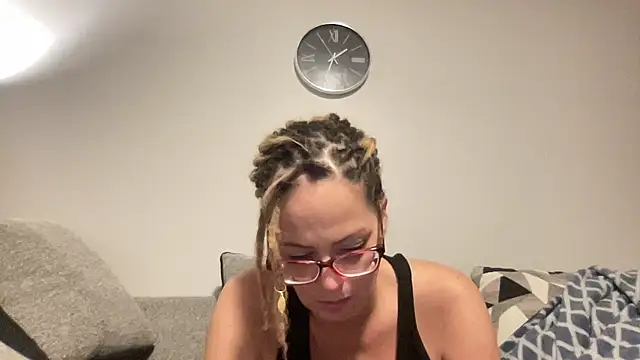 skarfos1babe69 online show from 12.29.24