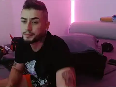 miia-liiam online show from 01.11.25