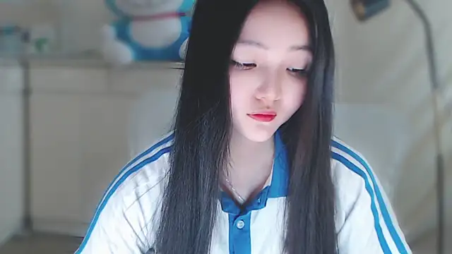 Snapshot of xiao-xiao-D chatting on 02.06.25 xiao-xiao-D online show from 02.06.25