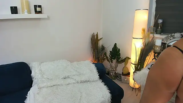 Aileen Stone online show from 01.01.25