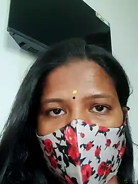 Tamil Sanjana  online show from 01.09.25