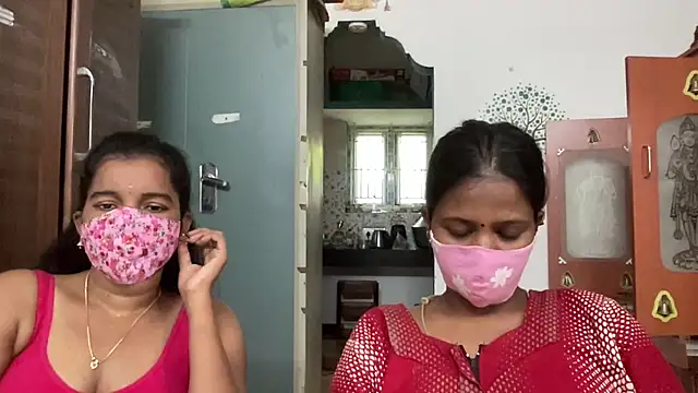 Snapshot of Tamil_Sanjana_ chatting on 07.14.26 Tamil Sanjana online show from 07.14.26