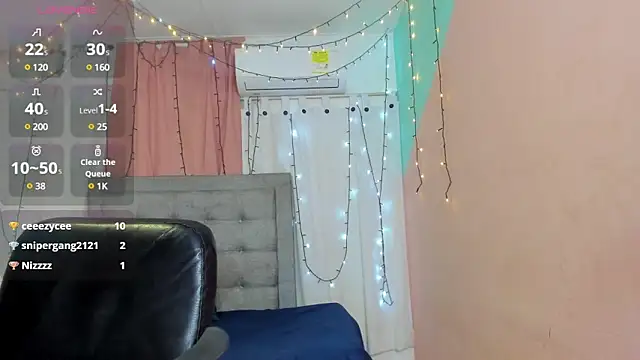 Snapshot of dani-lue chatting on 01.23.25 dani-lue online show from 01.23.25