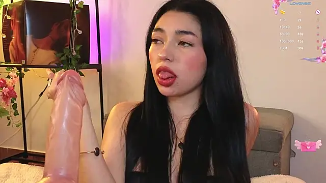 Snapshot of Sweet_Nyx chatting on 03.10.25 Sweet Nyx online show from 03.10.25