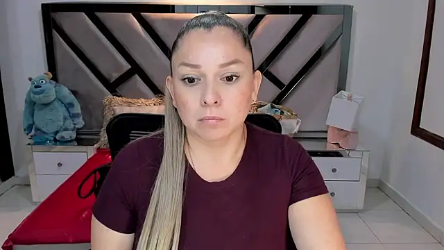 Snapshot of natalia5560 chatting on 09.16.25 natalia5560 online show from 09.16.25