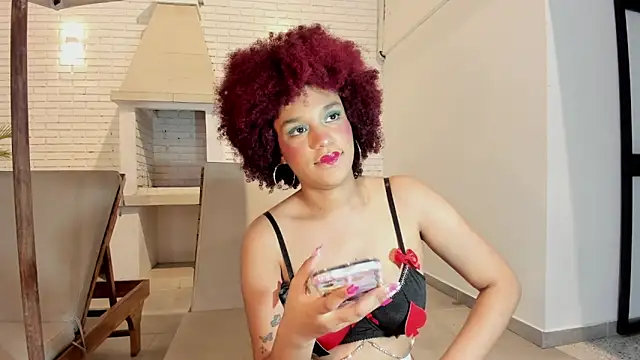 loladupont online show from 10.02.25