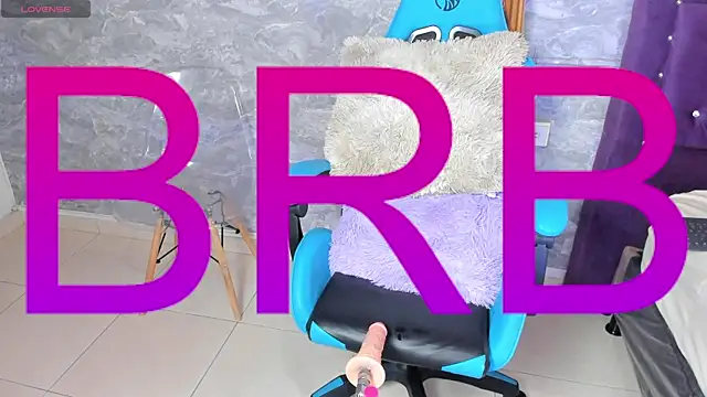 Little lili19 online show from 01.12.25