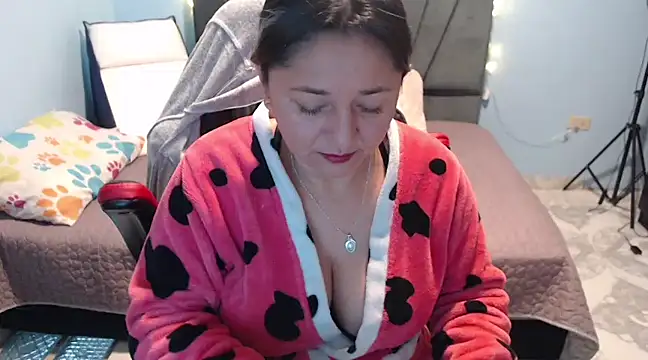 AngelRouss online show from 01.29.25