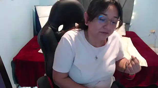 AngelRouss online show from 02.21.25