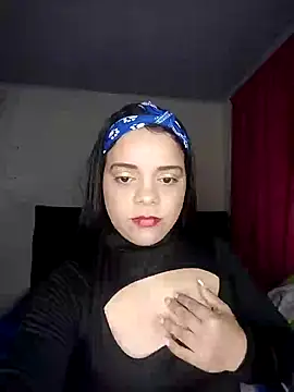 AriaYummy online show from 01.17.25