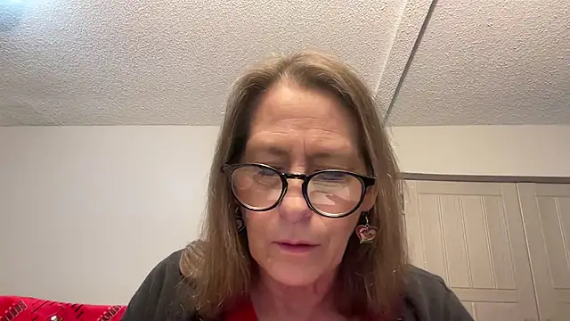 Snapshot of Keywest_Kate chatting on 01.01.25 Keywest Kate online show from 01.01.25