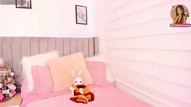 vanesa moon   online show from 09.12.25