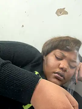 Kbaby337 online show from 11.21.25