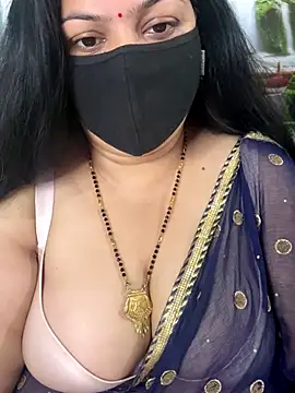 FlatVincy4 online show from 10.18.25