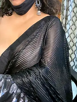 hot menka online show from 09.17.25