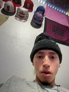 Snapshot of qbaby96 chatting on 11.19.25 qbaby96 online show from 11.19.25