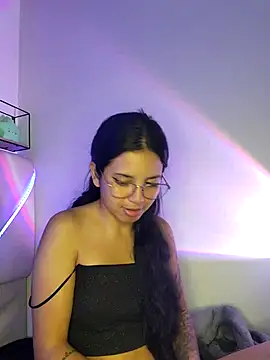 Rosita forever  online show from 03.14.25