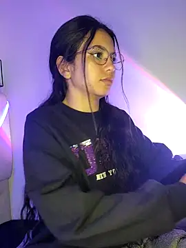 Rosita forever  online show from 03.14.25