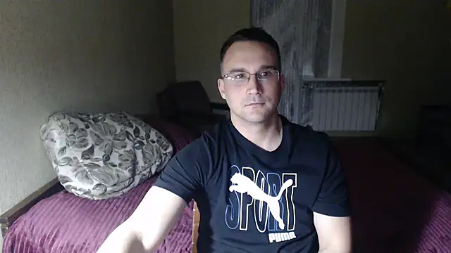 Snapshot of Sanderx chatting on 03.15.25 Sanderx online show from 03.15.25