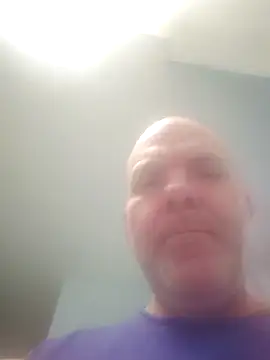 hoodratoui online show from 11.30.25