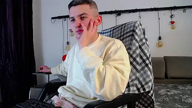 Devin Jay online show from 02.07.25