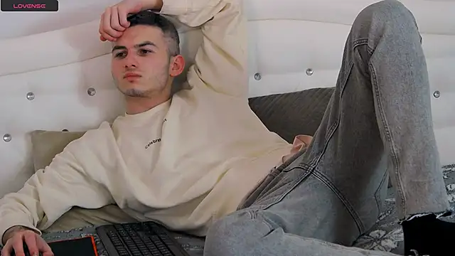 Devin Jay online show from 02.10.25