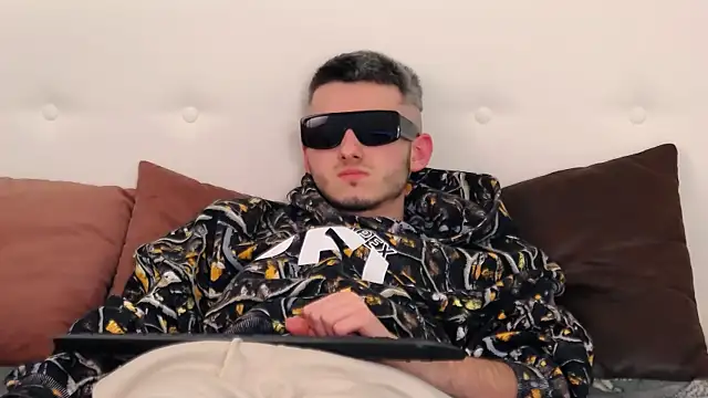 Devin Jay online show from 02.27.25