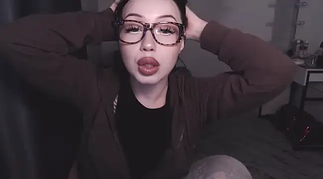 MoranaMissGod online show from 01.06.25