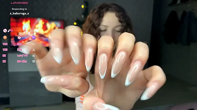 LilianGrindle online show from 11.28.25