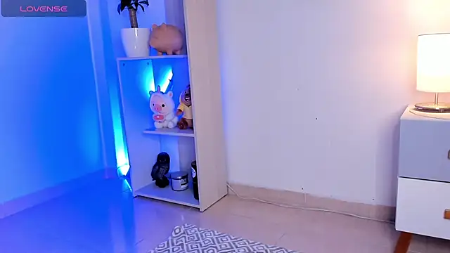 martina roldam online show from 01.20.25