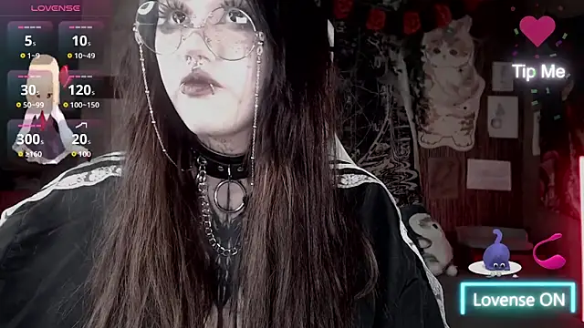 Snapshot of chloe_crystall_killer chatting on 02.01.26 chloe crystall killer online show from 02.01.26