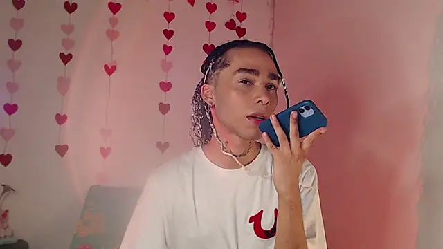 seven7xis online show from 02.22.25