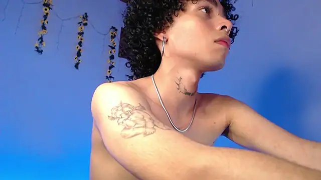 seven7xis online show from 03.13.25