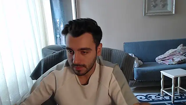 handsomeee04 online show from 10.03.25