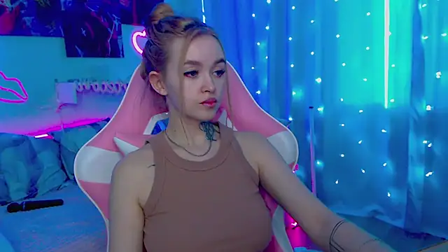 Naughty Mable online show from 02.18.25