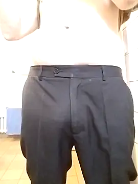 Snapshot of koudelka2322 chatting on 02.19.26 koudelka2322 online show from 02.19.26