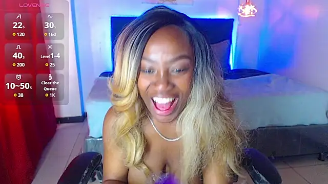 nikkystorm1  online show from 03.12.25