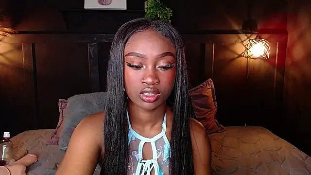 nikkystorm1  online show from 11.14.25