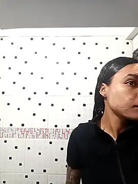 Snapshot of GysellHanson chatting on 05.01.26 GysellHanson online show from 05.01.26