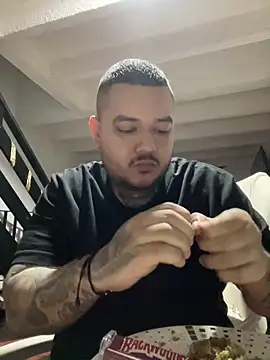 El Titan1998 online show from 01.07.25