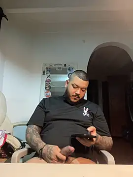 El Titan1998 online show from 10.24.25