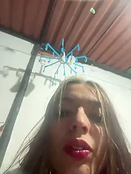 Snapshot of BlueStoneX chatting on 01.12.25 BlueStoneX online show from 01.12.25