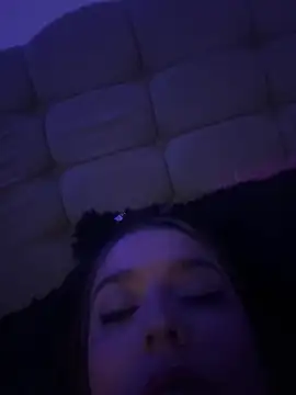 Snapshot of BlueStoneX chatting on 02.02.25 BlueStoneX online show from 02.02.25