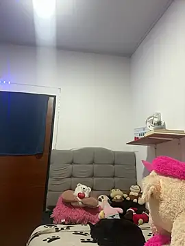 Snapshot of BlueStoneX chatting on 02.12.25 BlueStoneX online show from 02.12.25