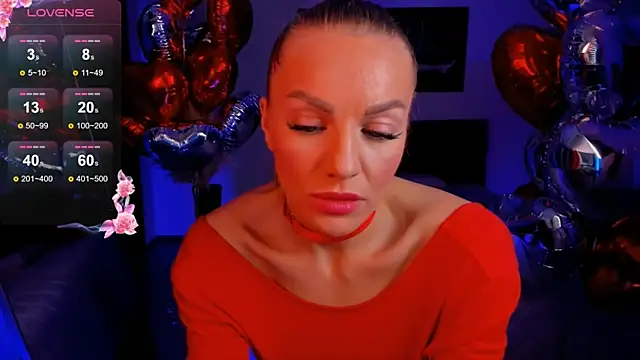 Oliva Candy online show from 02.11.25