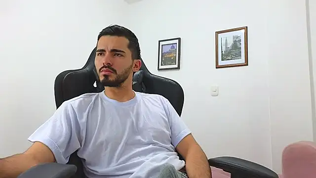 Massimoo 07 online show from 12.28.24