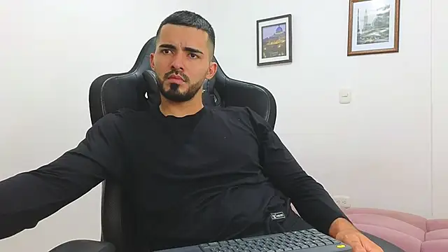 Massimoo 07 online show from 02.27.25