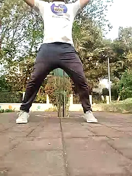 hot punekar online show from 02.11.25